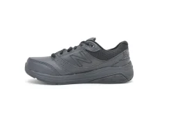 Athletic|NEW BALANCE Leather v BLACK
