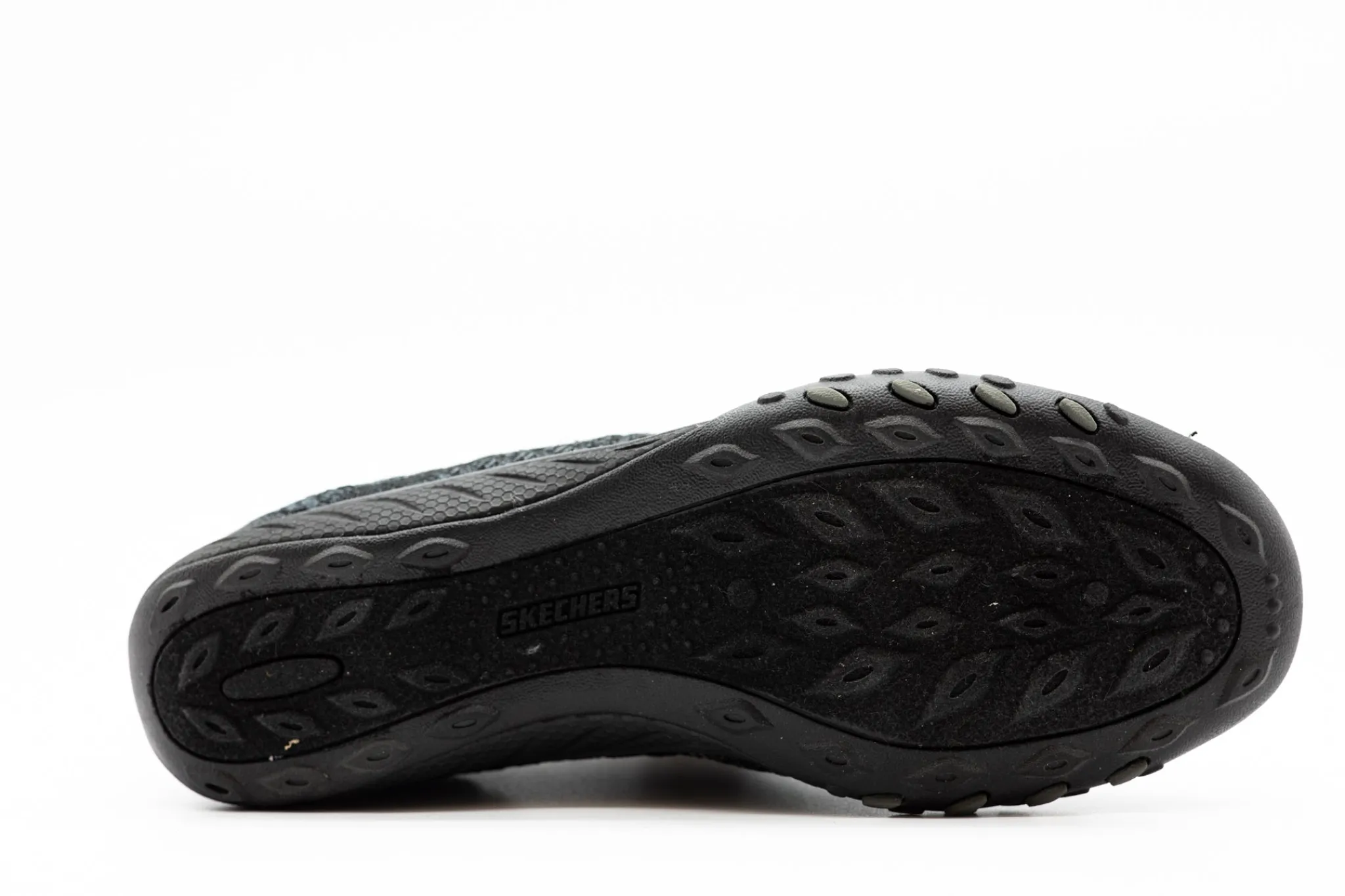 Casual|SKECHERS Relaxed Fit: Breathe Easy - Fortune-Knit BLACK