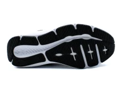 Athletic|UNDER ARMOUR CHARGED PURSUIT BLKWT